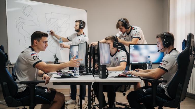 Гайд по ролям в CS:GO: капитан, саппорт, энтри, снайпер
